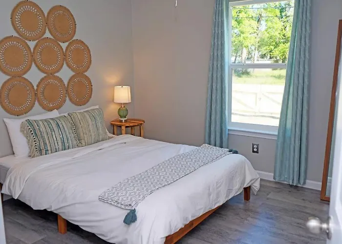 The Blue Pearl 6min To Downtown -short Drive Holiday home *