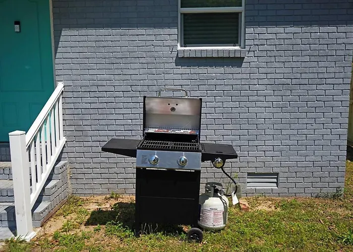 The Blue Pearl 6min To Downtown -short Drive Pensacola