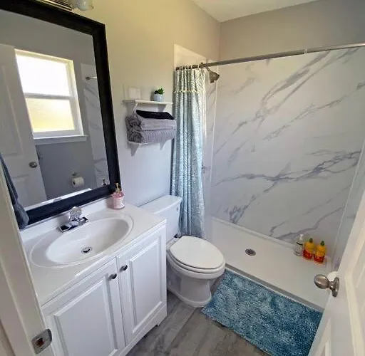 The Blue Pearl 6min To Downtown -short Drive