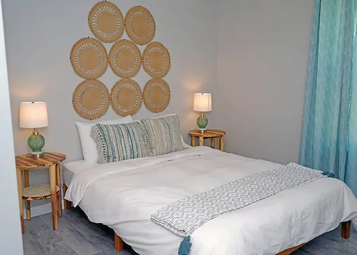 Holiday home The Blue Pearl 6min To Downtown -short Drive Pensacola