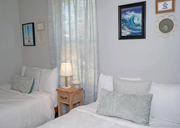 The Blue Pearl 6min To Downtown -short Drive * Pensacola